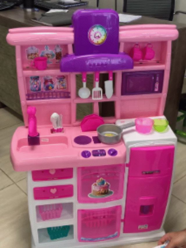 Cozinha Infantil Master Super Completa com Torneira que Sai Água